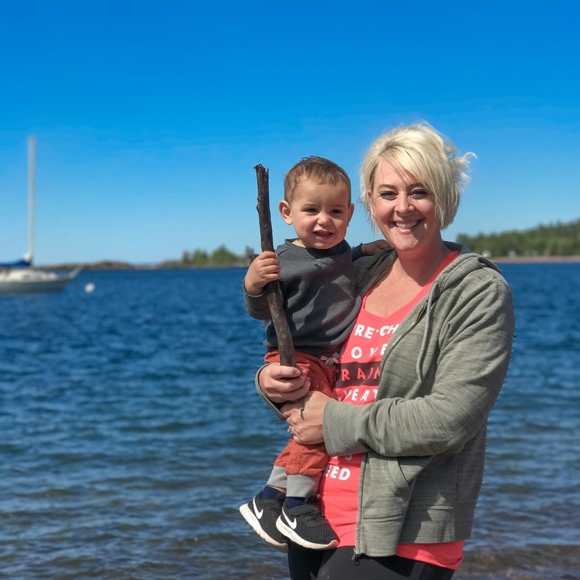 Vintage & modern treasures in home goods & clothes - Picture 2 of 9